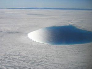 Smeltevandssø på overfladen af indlandsisen